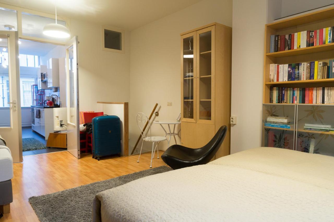 B&B Chez Cho Utrecht Extérieur photo